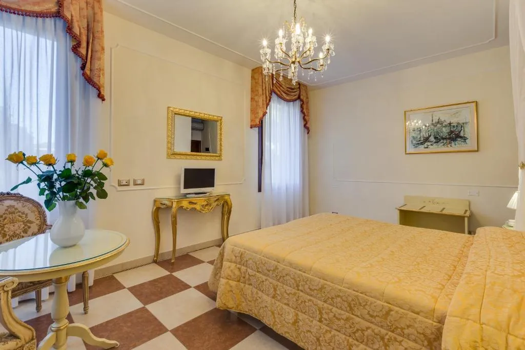 Hotel Bernardi Semenzato, Venice, Italy