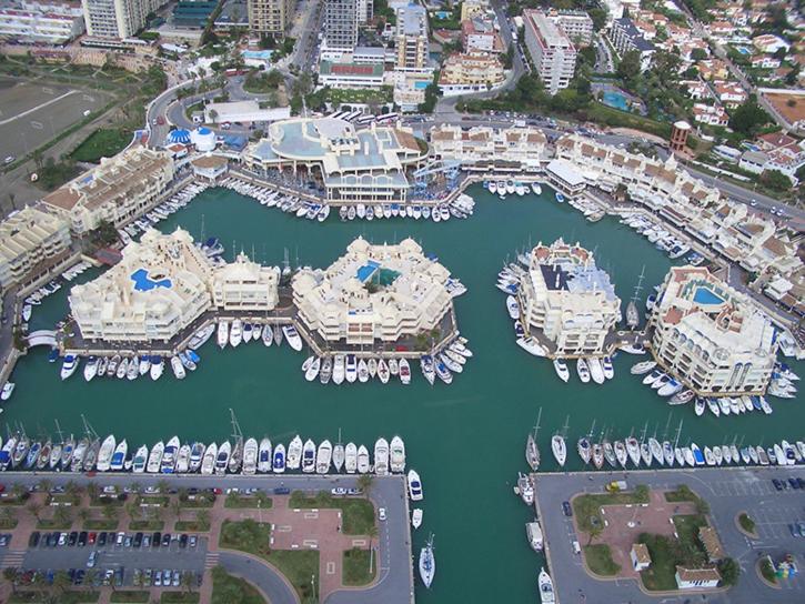 Puerto Marina 2