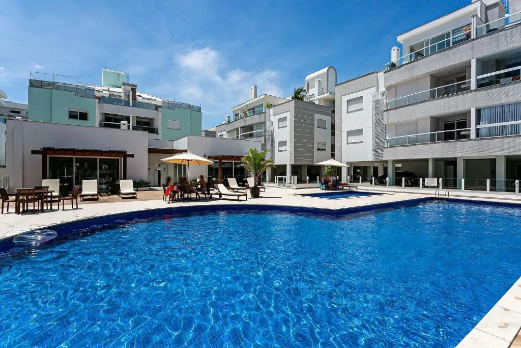 Apto novo em prédio c/ piscina nos Ingleses RTG208, Florianópolis, Brazilia
