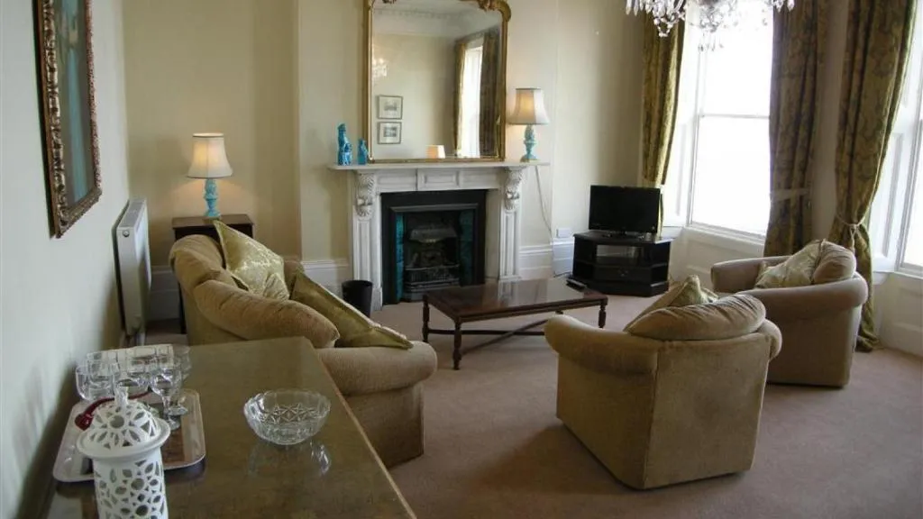 North Bay House 4, Tenby, United Kingdom