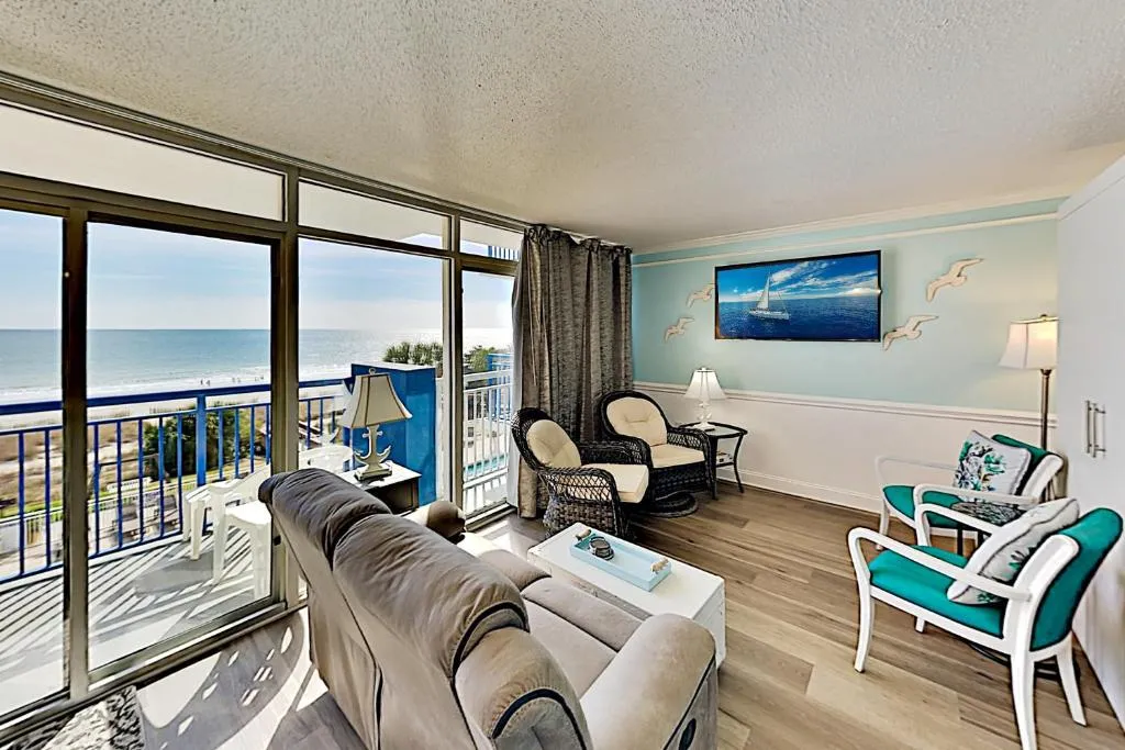 Choice Oceanfront Condo w/ 3 Pools: Steps to Sand condo, Myrtle Beach, Statele Unite ale Americii