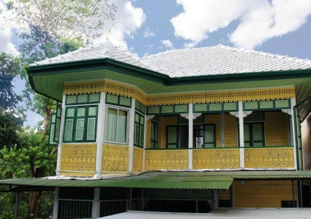 Baan Praya By RoomQuest, Bangkok, Thailand
