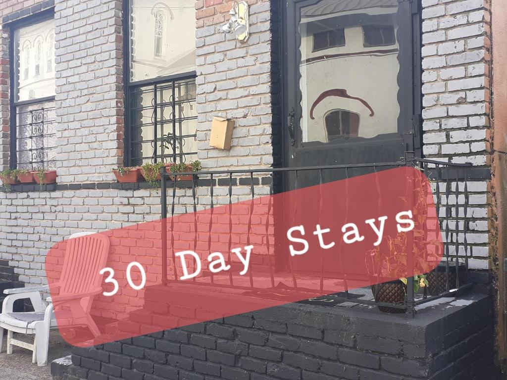 30 Day Stay Minimum Required Loft Beds