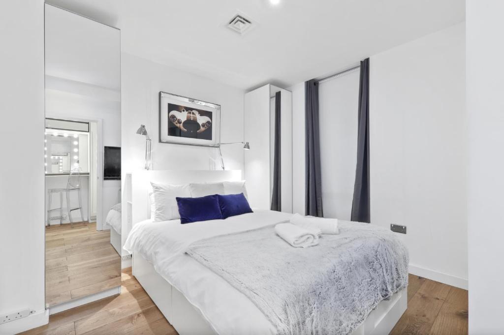 Cosy 1Bed Apartment near Angel & Old Street FREE WIFI by City Stay London