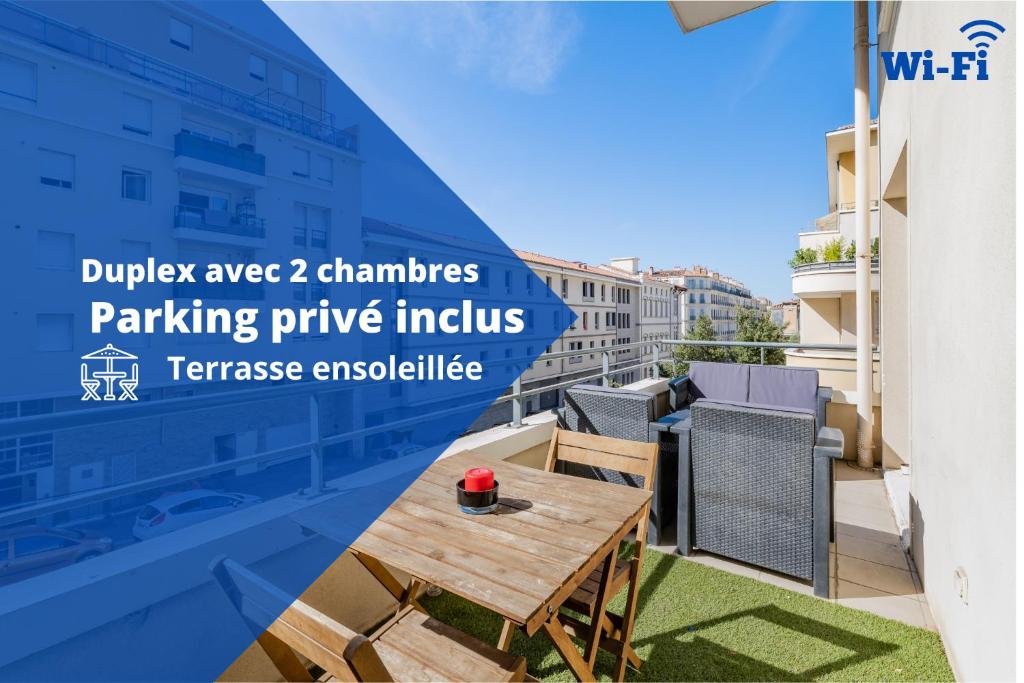 La Joliette; Duplex 2 chambres, PARKING INCLUS+ Terrasse+ ascenseur