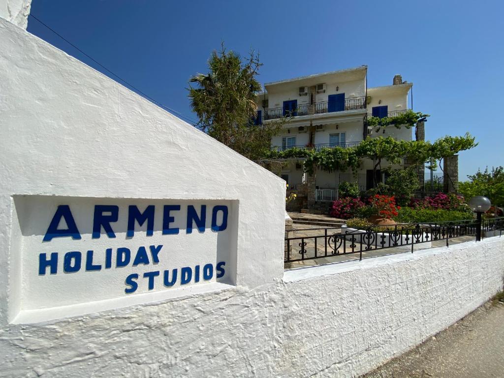 Anna's Armeno Studios