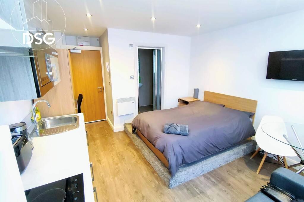Lovely Cosy Studio 5 Minutes from City Centre