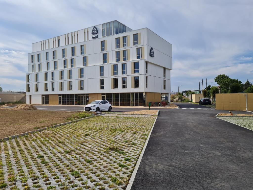 Akena Nantes Rezé Aéroport