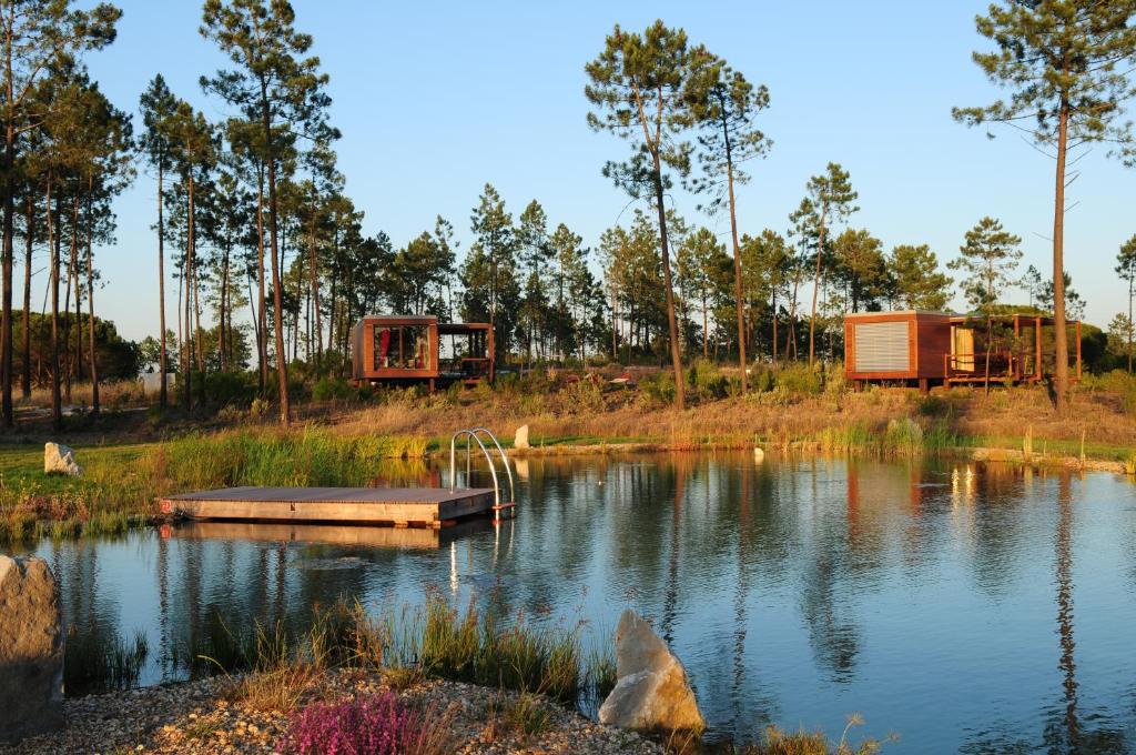 hotéis de natureza em portugal com lagoa