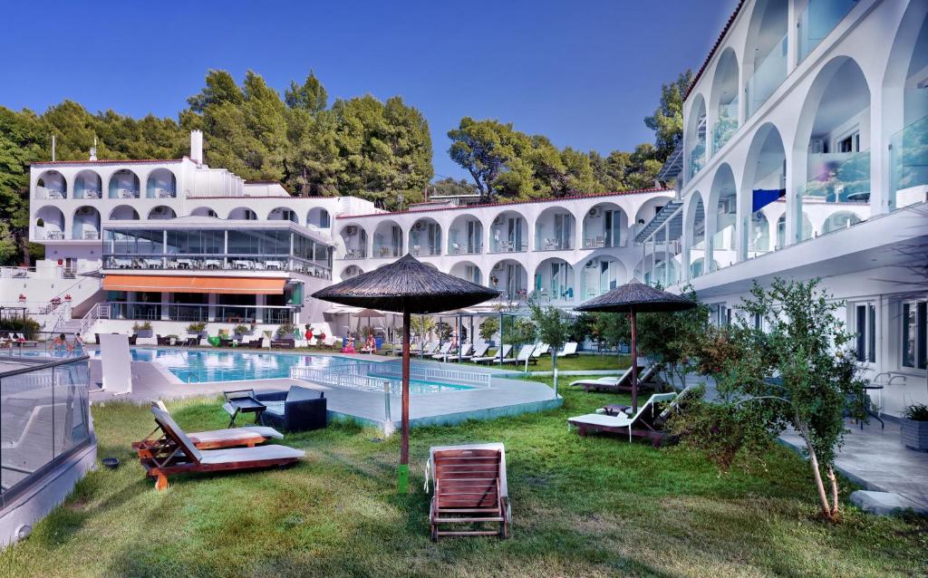 23 Dreamy Skiathos Greece Hotels 43 Hotel Punta image