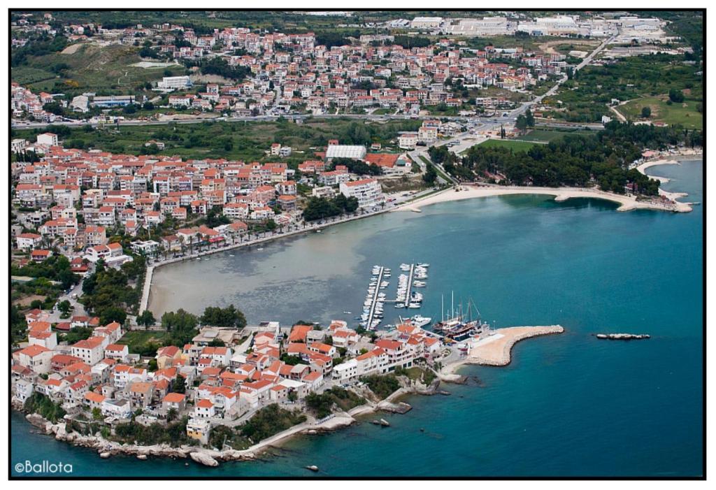 A3 - apt with 2 balconies 5 min walking to beach Split Gespanschaft Split-Dalmatien Kroatien