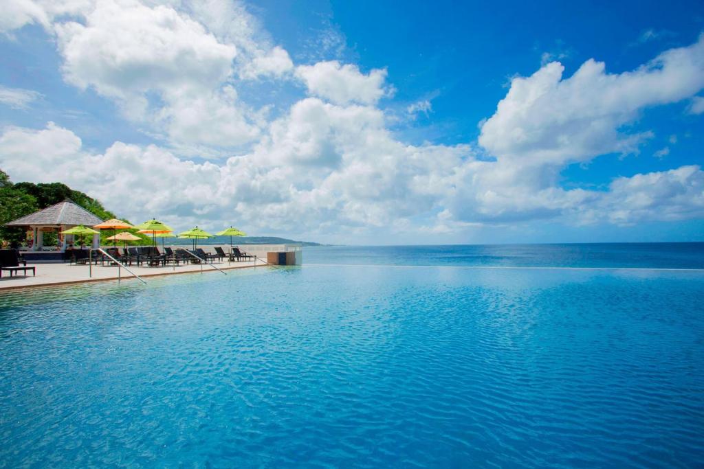 8 Dreamy Luxury Guam Resorts 19 Sheraton Laguna Guam Resort image
