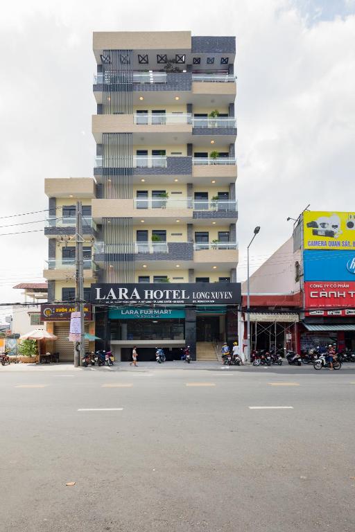 LARA HOTEL LONG XUYÊN