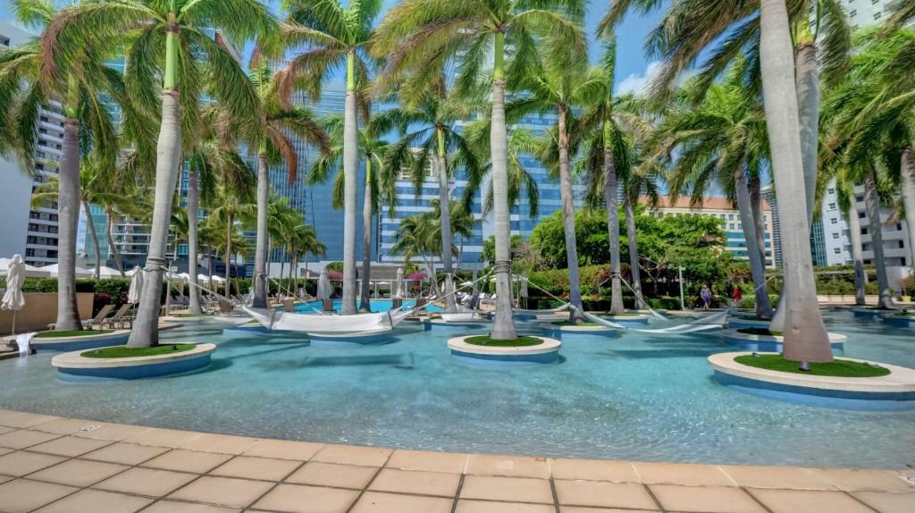 Four Seasons Hotel Miami Luxury 2 Bedroom 2 Bath Suite Sleeps 6