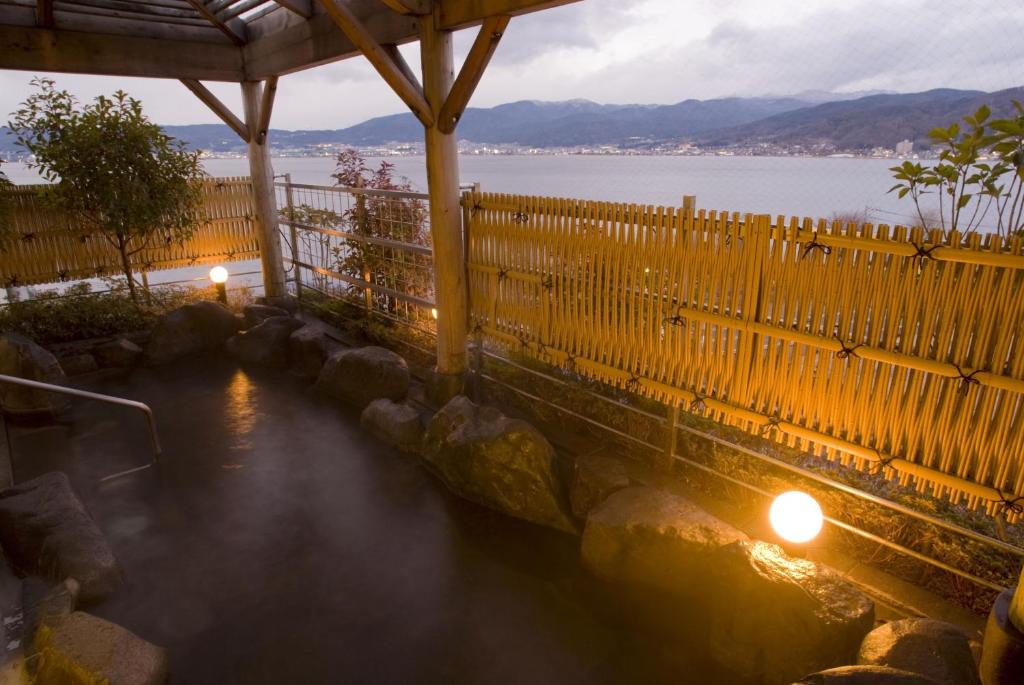 Rako Hananoi Hotel thumbnail 2