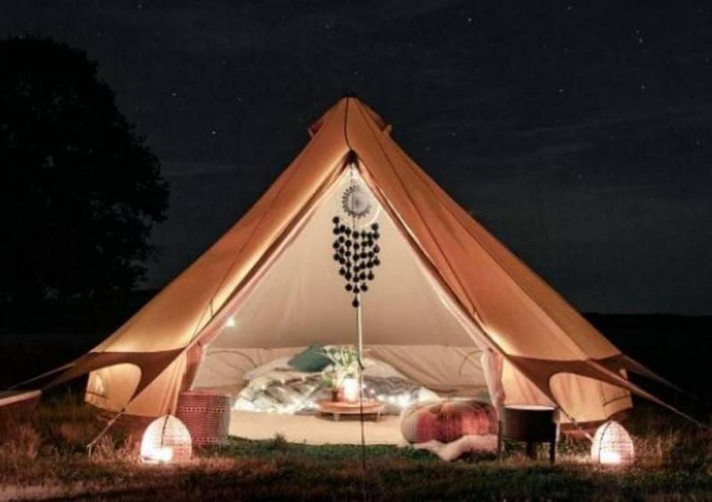 5 Meter Bell Tent - Up to 5 Persons Glamping 16