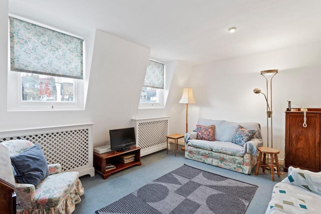 Cosy 2 Bedroom Flat in Pimlico 10 Minutes to Station