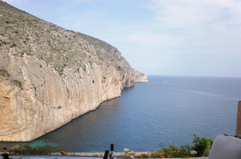 On The Mediterranean Sea One Bedroom, Spectacular Views 15