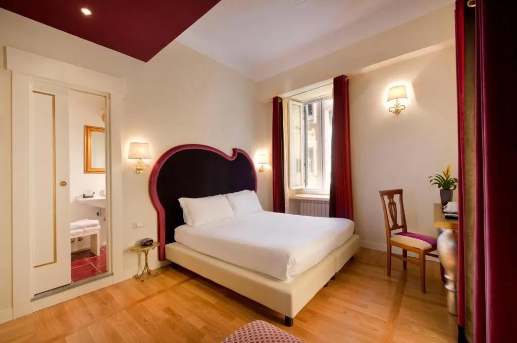 Residenza Frattina, Roma, Italy
