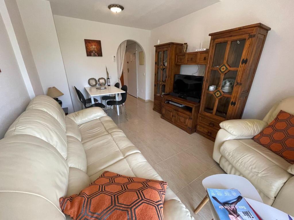 Appealing apartment in Formentera del Segura with terrace 3