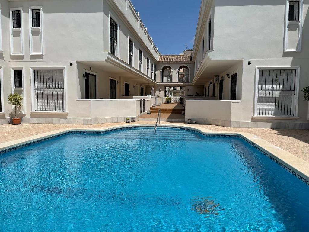 Appealing apartment in Formentera del Segura with terrace 7