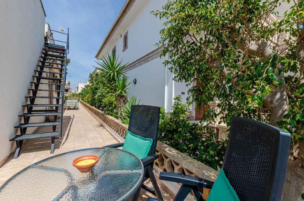 YourHouse Villa Ana, family-friendly beach house in Majorca North 6