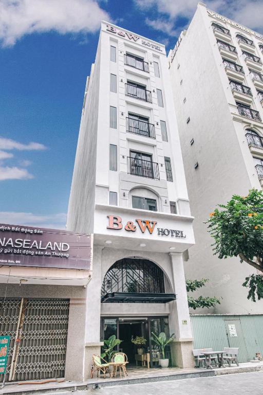 B&W Hotel