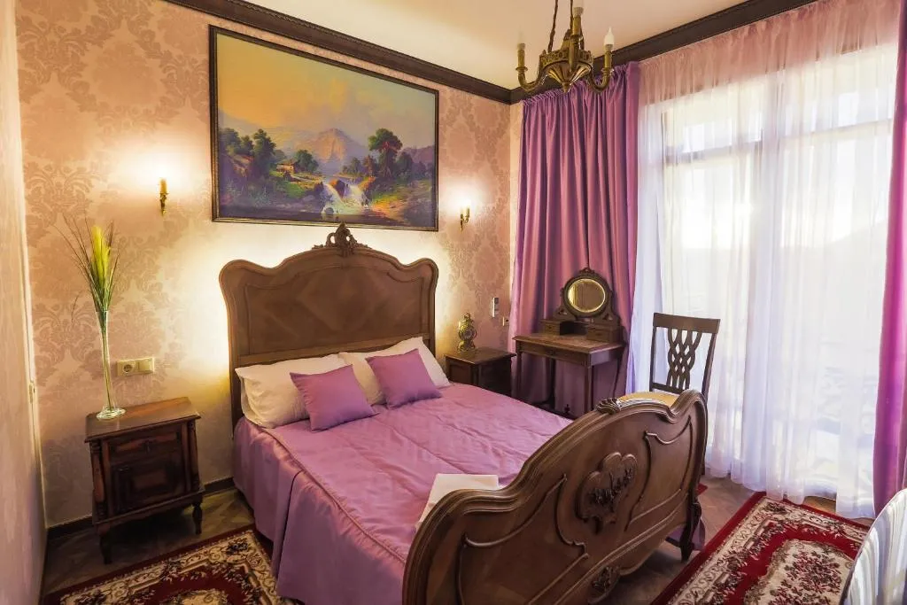Poruchik Rzhevsky Art Hotel, Adler, Rusia