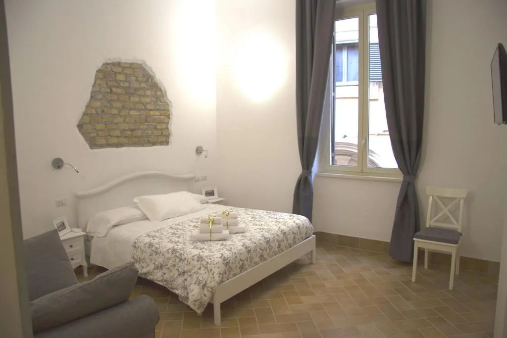 Leoncino 36 Apartments in Rome, Roma, Italia