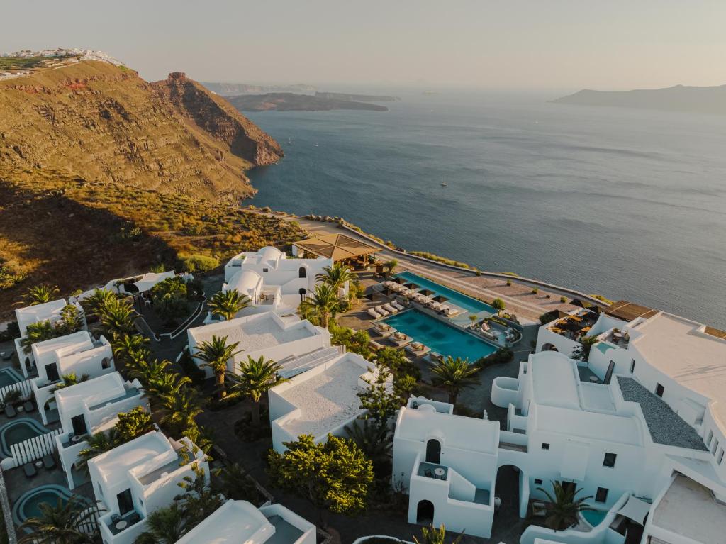 Nobu Hotel Santorini, Juni 2022