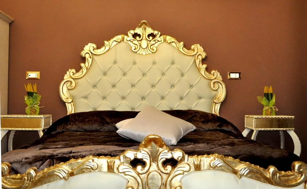 Hotel des Artistes, Napoli, Italia