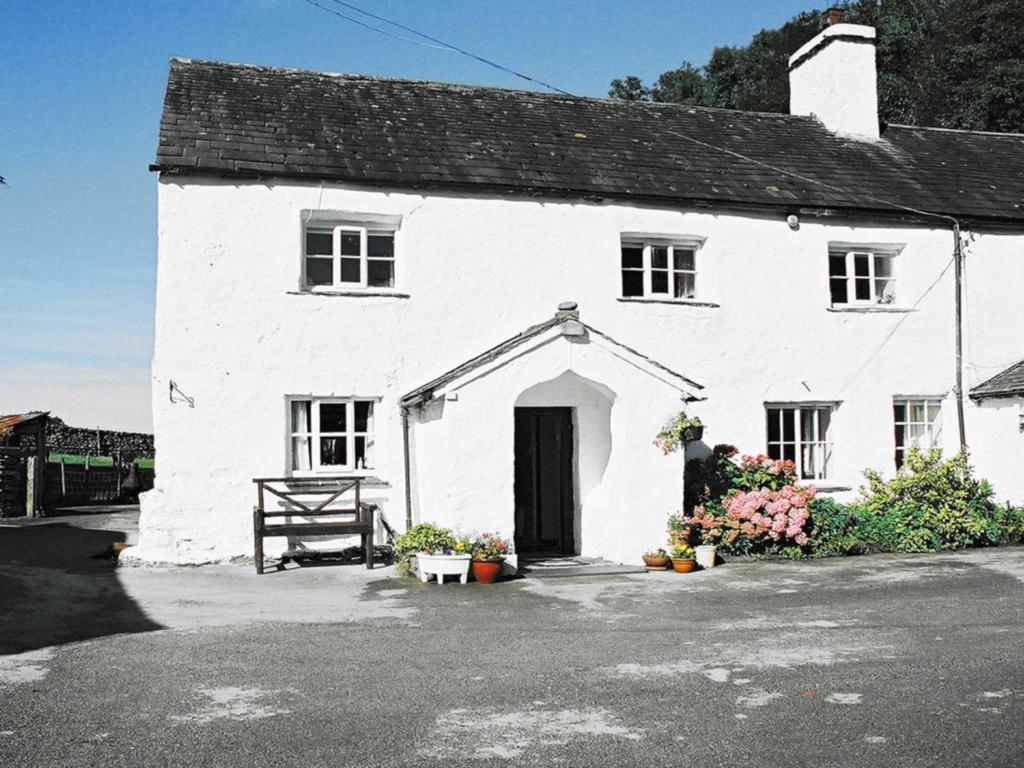 Barker Knott Farm Cottage in Windermere, Cumbria, England