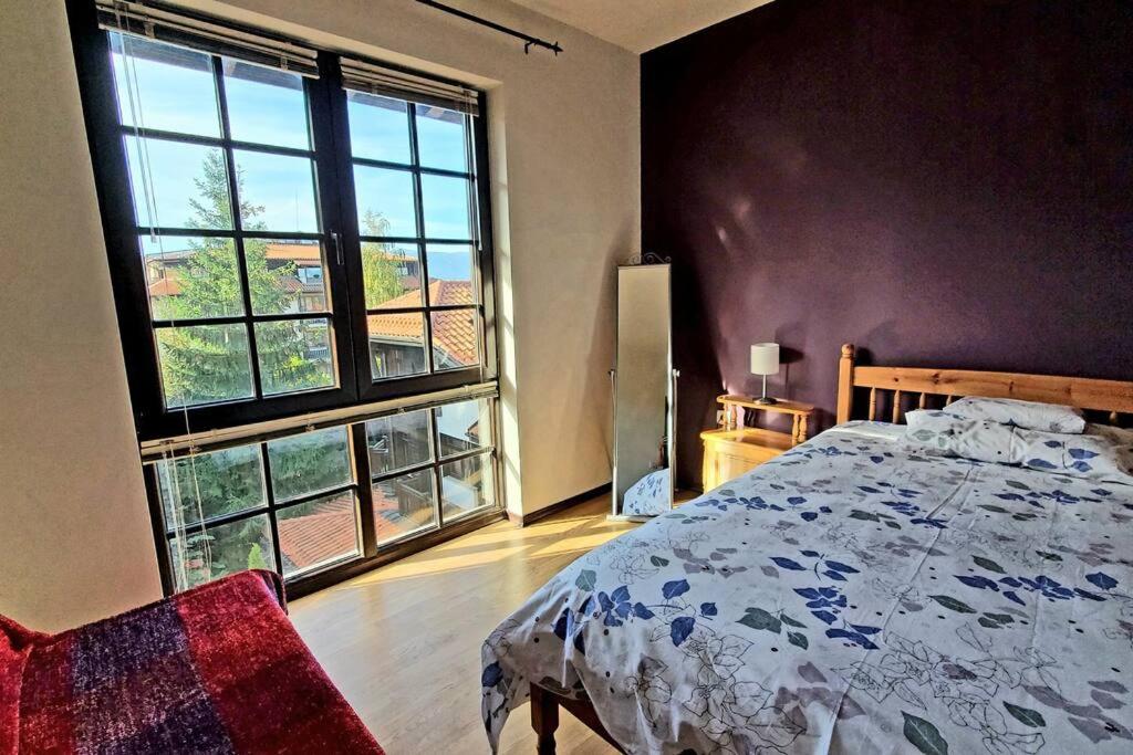 Quite and Bright One Bedroom
