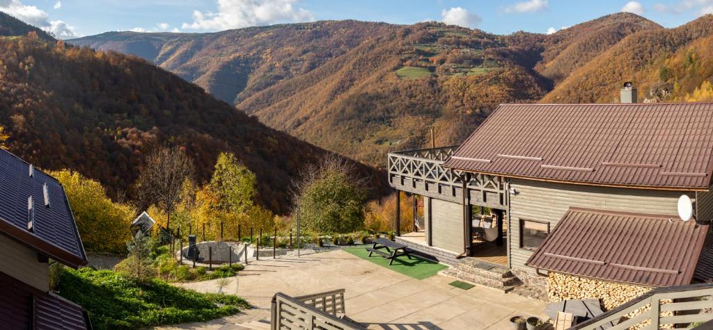 Amonte Mountain Resort