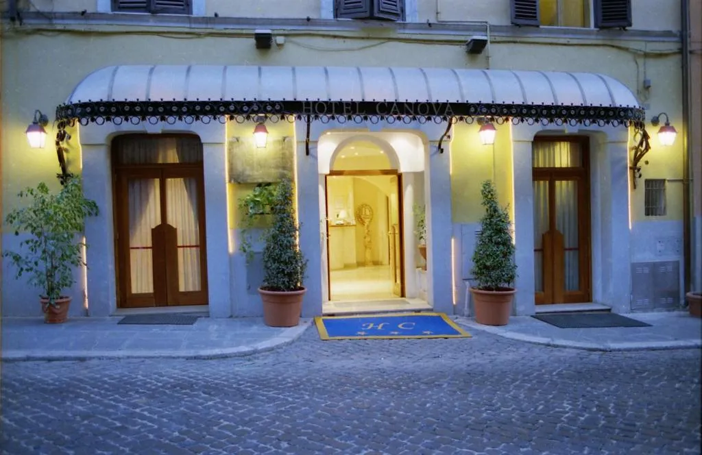 Hotel Canova, Roma, Italy