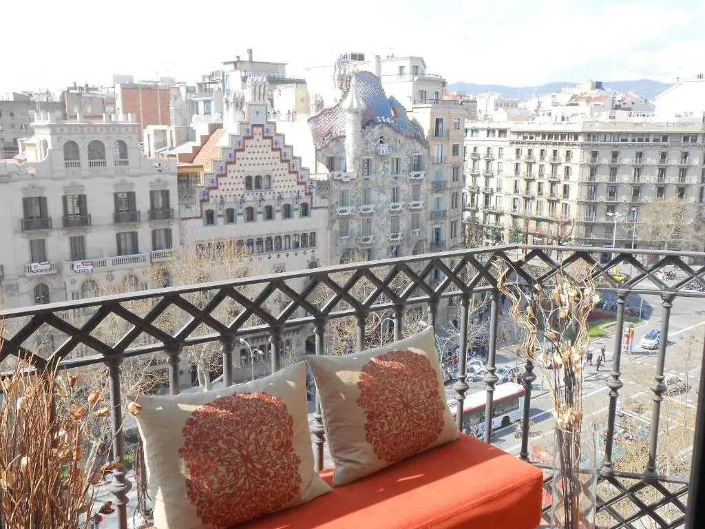You Stylish Paseo de Gracia Apartments, Barcelona, Spania