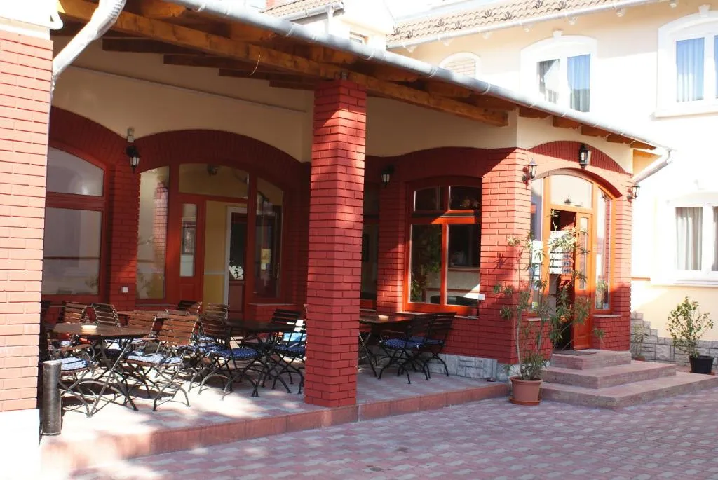 Hotel Palota City, Budapest, Hungary