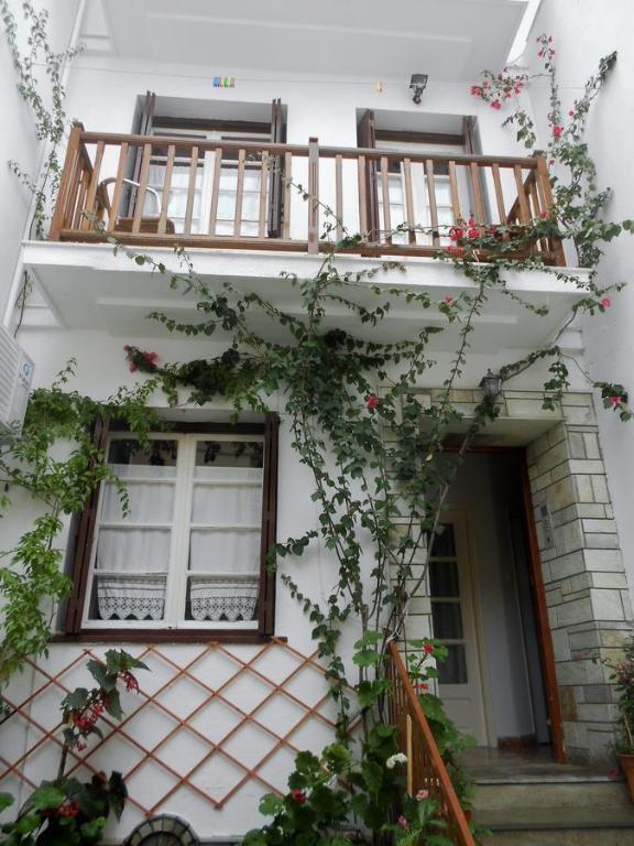 Aggela Guesthouse