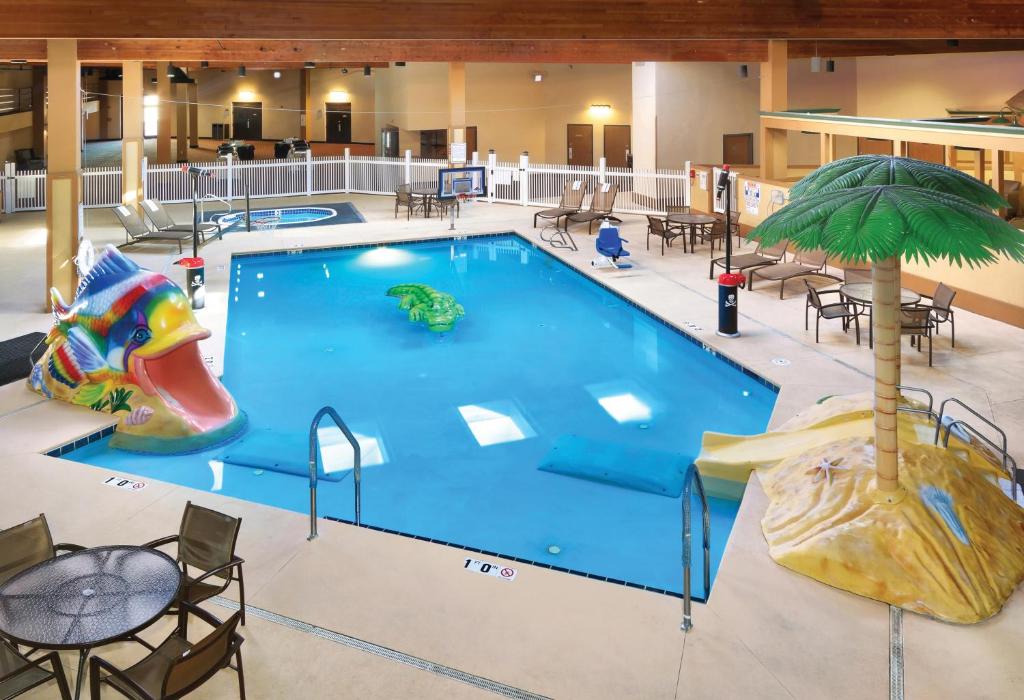 The indoor swimming pool at the Ramkota Hotel - Casper.