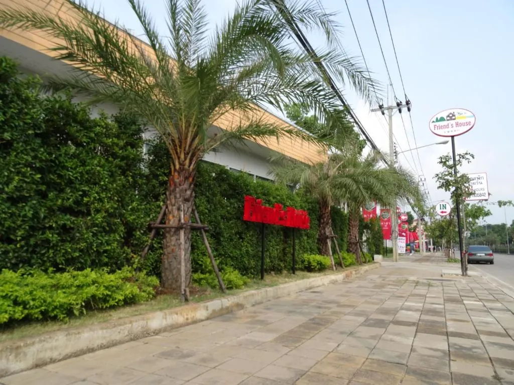 Friend's House Resort, Bangkok, Thailand