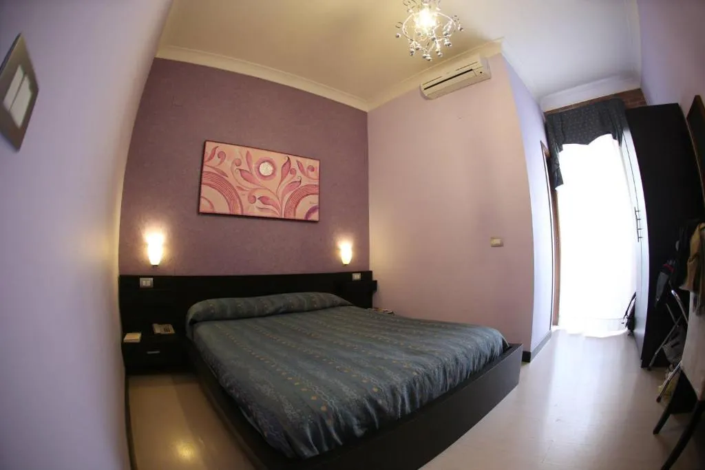 Hotel Nettuno, Arzano, Italy