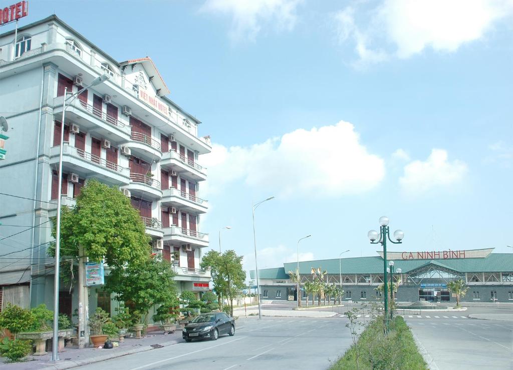 Viet Nhat Hotel