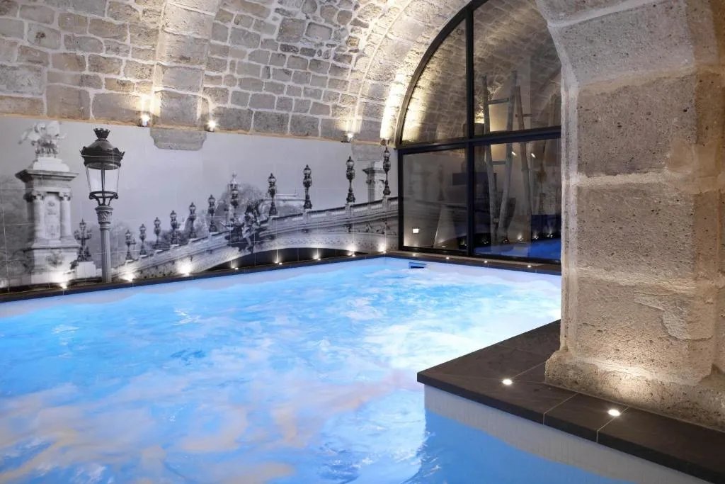 Hotel La Lanterne, Paris, Franţa