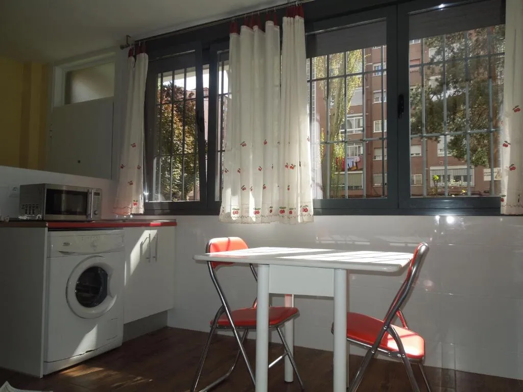 Apartamento Cuatro Torres, Madrid, Spain