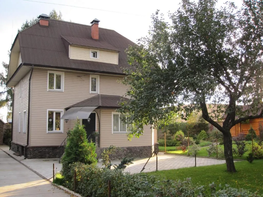 Guest house Helen's Home, Kudrovo, Russia