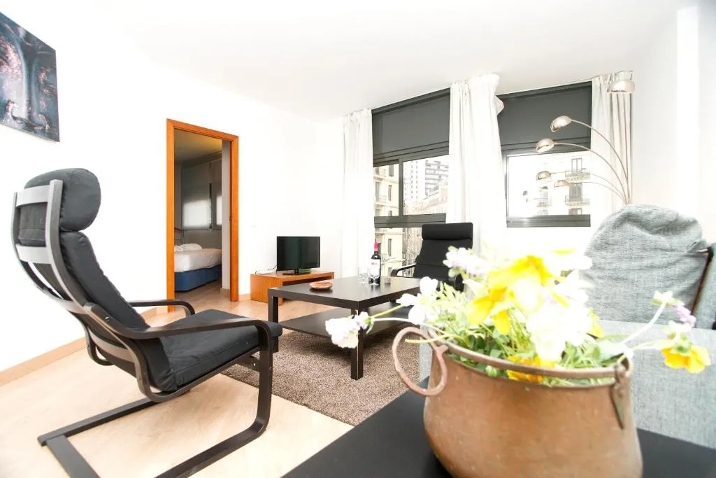 Apartment Bright Sagrada Familia, Barcelona, Spain