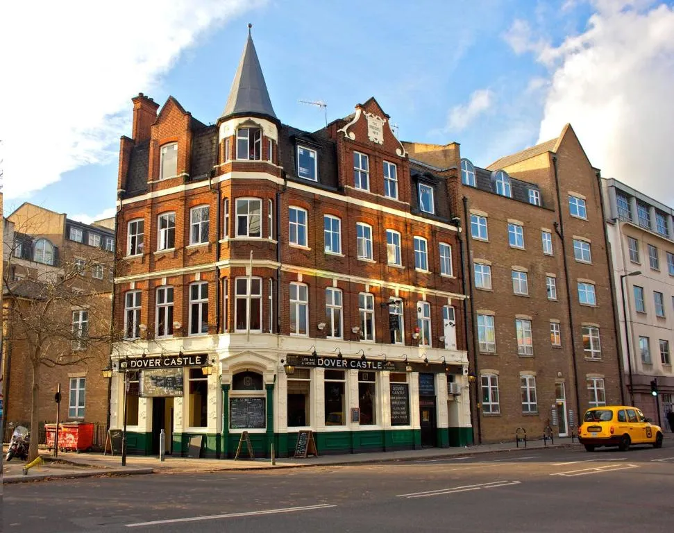Dover Castle Hostel, London, United Kingdom