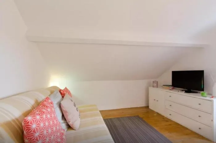 Lisbon Apartment Bairro Alto - Bica 4, Lisabona, Portugalia