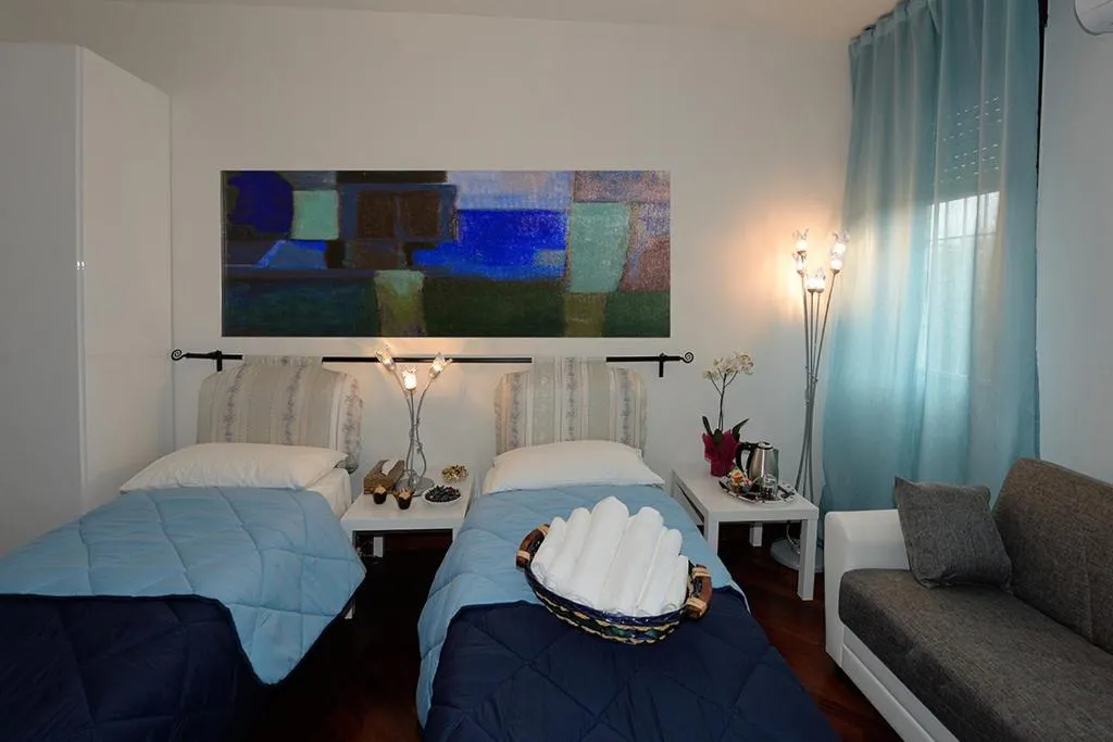 Tintoretto Inn B&B, Roma, Italy