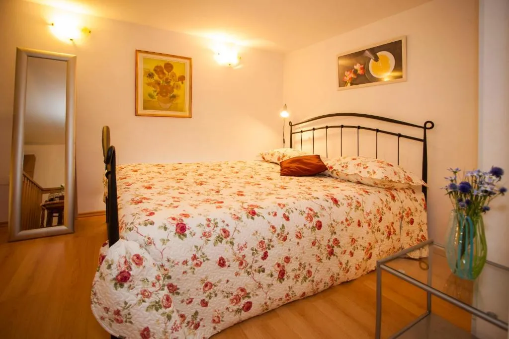 Kamenita Apartment, Split, Croatia